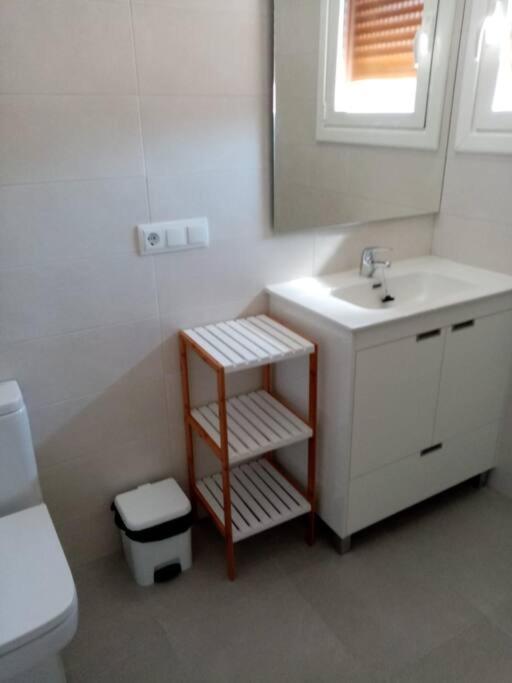 Ferienhaus Casa Julio, Bonita Casa Comoda Y Espaciosa, Totalmente Reformada Con Terraza Y Jardin Privado