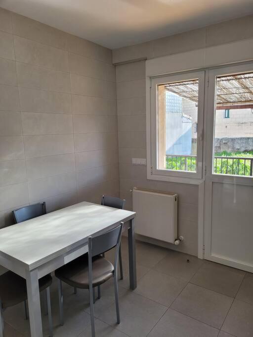 Casa Julio, Bonita Casa Comoda Y Espaciosa, Totalmente Reformada Con Terraza Y Jardin Privado Ferienhaus *
