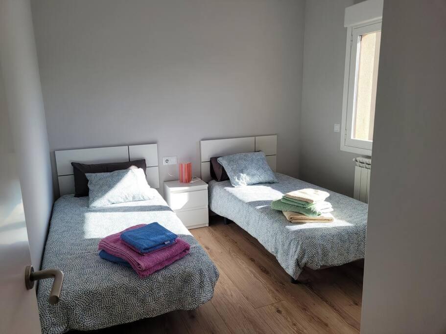 Casa Julio, Bonita Casa Comoda Y Espaciosa, Totalmente Reformada Con Terraza Y Jardin Privado