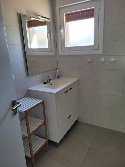 Casa Julio, Bonita Casa Comoda Y Espaciosa, Totalmente Reformada Con Terraza Y Jardin Privado Ferienhaus *