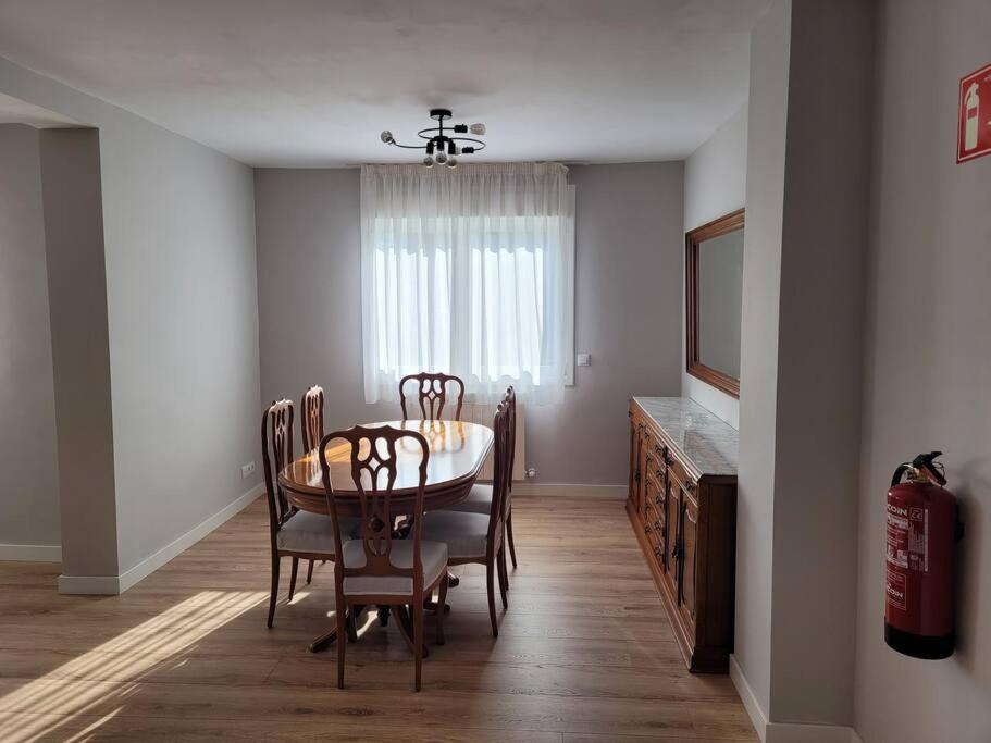 Ferienhaus Casa Julio, Bonita Casa Comoda Y Espaciosa, Totalmente Reformada Con Terraza Y Jardin Privado